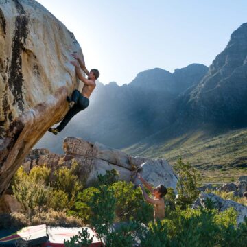 Shawn Raboutou y Nalle Hukkataival repiten ‘Khoi Khoi’ 8c