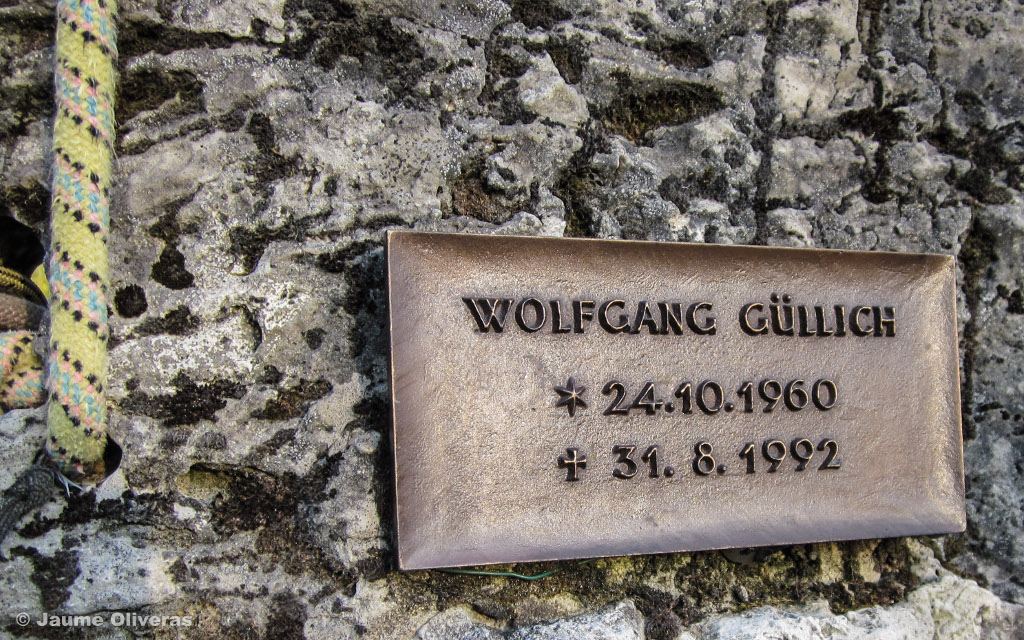 Wolfgang Güllich's grave in Obertrubach in the Franconian Switzerland foto_Jaume Oliveras