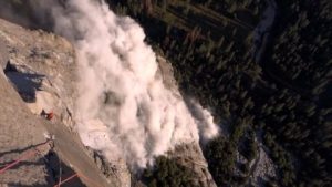 Imágenes del desprendimiento en El Capitan en septiembre 2017