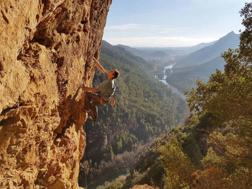 Pete O'Donovan escalando 'L'Amor que Mata' 6b+