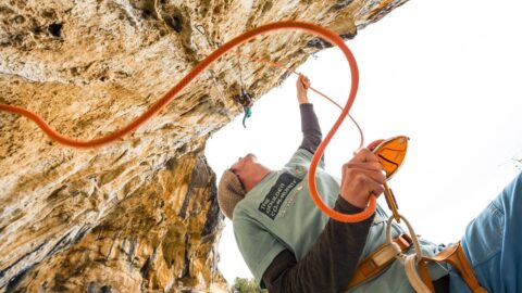 Cómo ser mejor asegurador en escalada