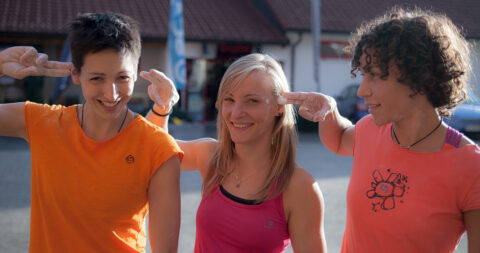 Chicas Route Setting Tour, mujeres equipando en Alemania