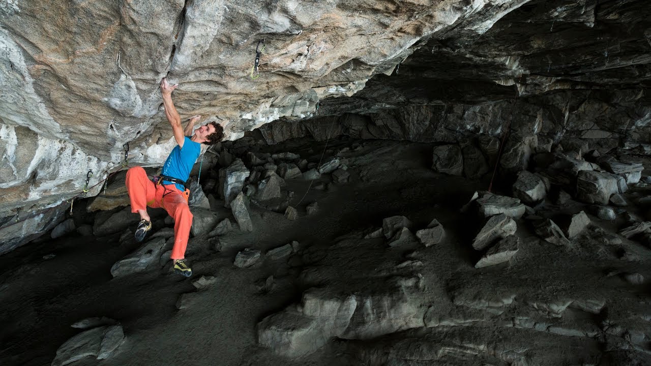 Fotograma de la película Silence Adam Ondra