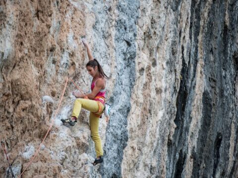 Mathilde Becerra encadenando ‘Mind Control’ 8c
