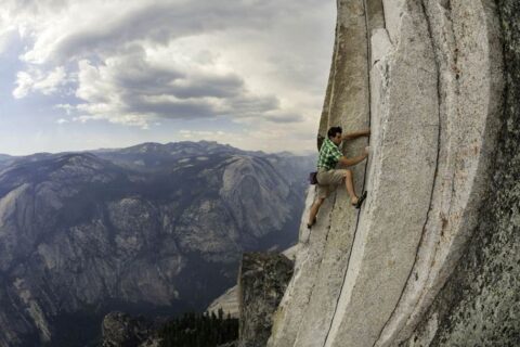 Alex Honnold, solo integral en el Half Dome y Moonlight Buttress