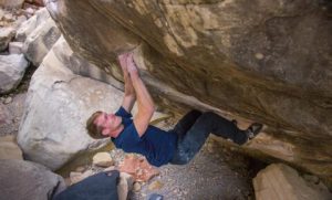 Nalle Hukkataival repite ‘Sleepwalker’ V16 (8C+)