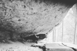 Toni Lamprecht habla sobre ‘Bokassa’s Fridge-Assassin, Monkey and Man’