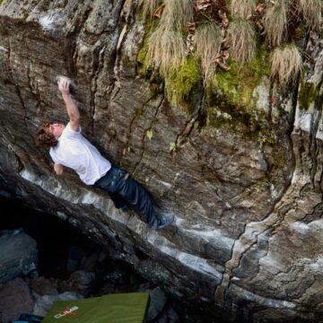 Giuliano Cameroni, primera ascensión en ‘Poison the Well’ 8C+