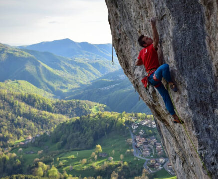 Luca Bana alcanza el 9a+ con ‘Goldrake’