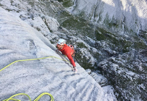 Siebe Vanhee escala en libre ‘Silbergeier’ (240m 8b+)