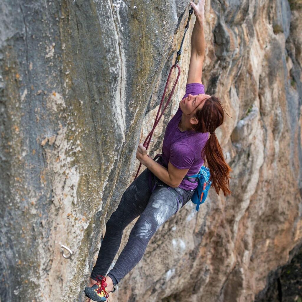 Emma Twyford en The Big Bang 9a