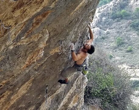 Jonathan Guadalcázar, primera ascensión de ‘Ataxia Extensión’ 9a+