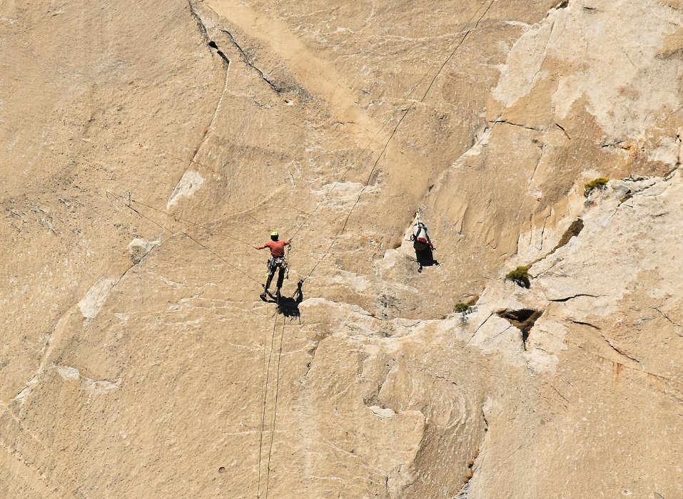 Alex Honnold escalando en El Capitan