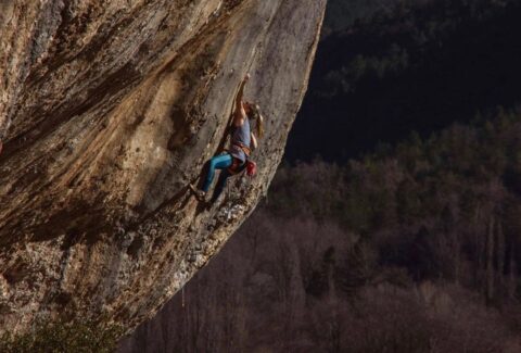 Julia Chanourdie encadena ‘Supercrackinette’ 9a+