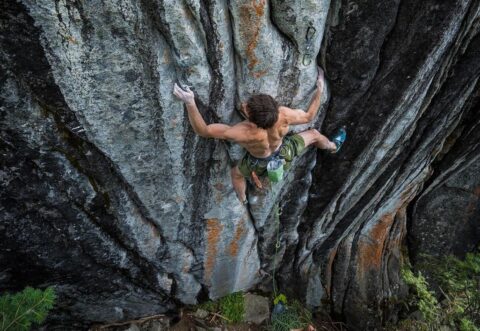 Jimmy Webb y Daniel Woods tachan ‘Empath’ 5.15a (9a+)