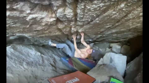 Sean Bailey encadenando ‘The Grand Illusion’ V16 (8C+)