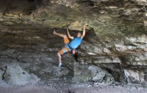 ‘Akira’ 9a sin cortes, por Seb Bouin