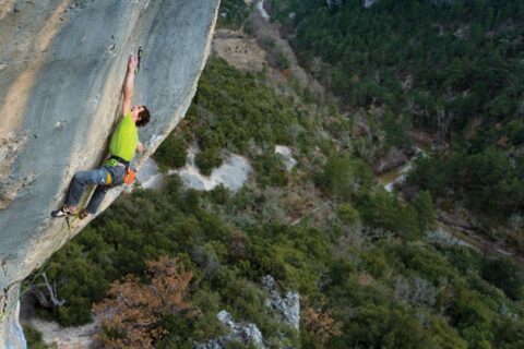 Adam Ondra en ‘Supercrackinette’ 9a+, el flash más duro de la historia