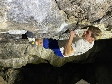Andy Lamb y Dylan Barks repiten ‘Creature From the Black Lagoon’ V16 (8C+)