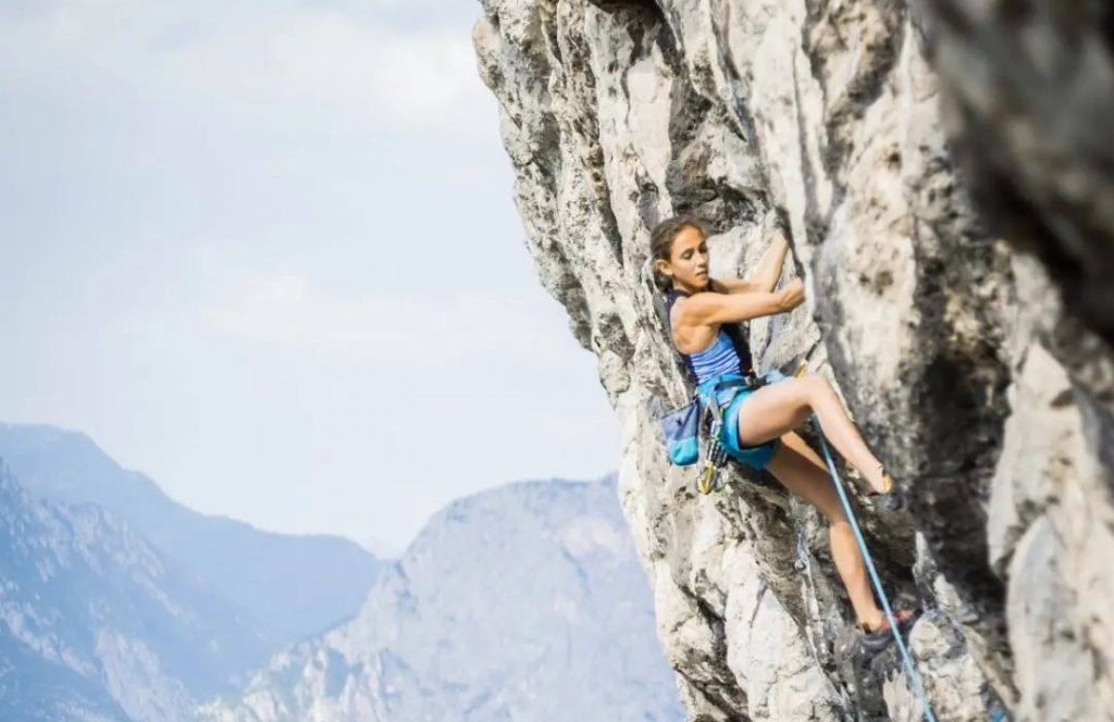 Laura Rogora escaladora profesional