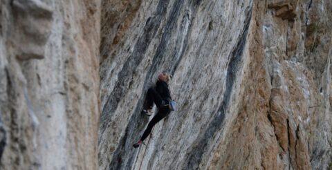 Janja Garnbret encadenando a vista ‘American Hustle’ 8c