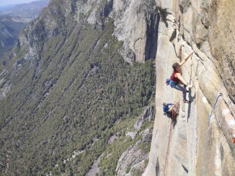 Soline Kentzel escala en libre ‘Golden Gate’ 5.13b (8a) en su debut en una gran pared
