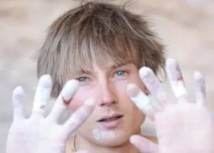 Alex Megos en ‘Ratstaman Vibrations’, en Céüse