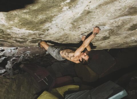 Daniel Woods encadena ‘Compass North’ 8B+ al flash