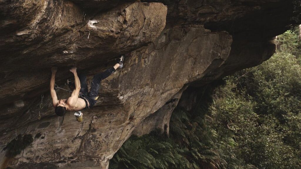 Tom O'Halloran escalando Hump of Trouble