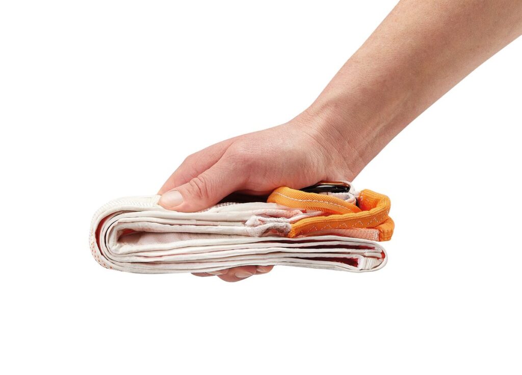 Arnés Petzl Whisper plegado