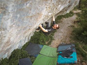 Will Bosi establece ‘Realm of Tor’ment’ y propone 9A