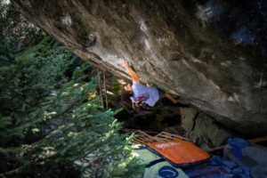 Pietro Vidi repite ‘Permanent Midnight low’ 8C+, en Val de Bagnes