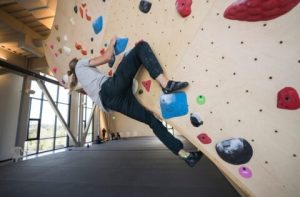 Review: Pies de gato Black Diamond Momentum