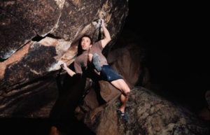 Simon Lorenzi repite ‘Shaolin’ V17 (9A), en Red Rock
