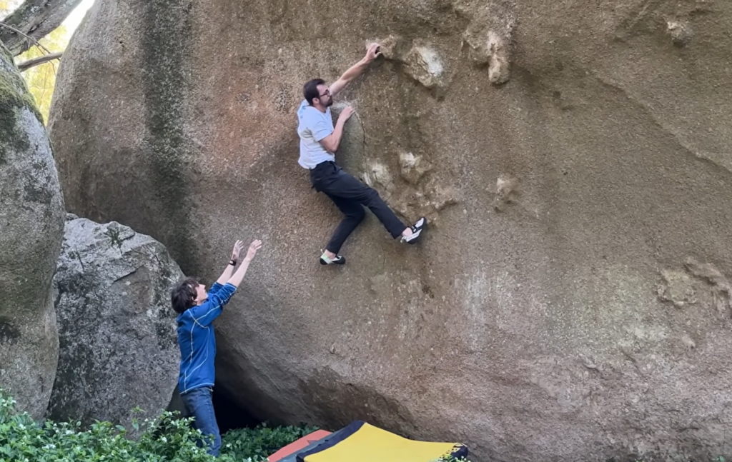 38952Will Bosi establece ‘Pôr do Sol’, la propuesta de boulder más dura de Portugal