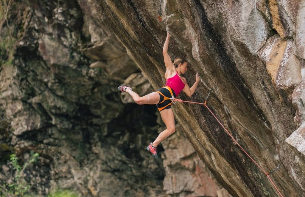 Michaela Kiersch escalando en Zillertal