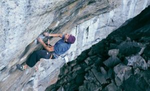 Jules Marchaland firma la primera ascensión de ‘King Kang’ y propone 9b+, en Flatanger
